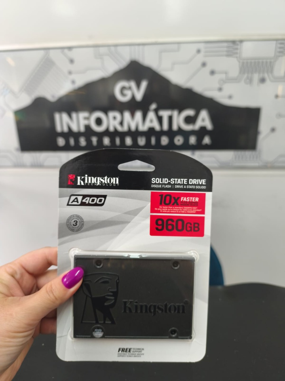 Outra foto do SSD Kingston A400 de 960 GB