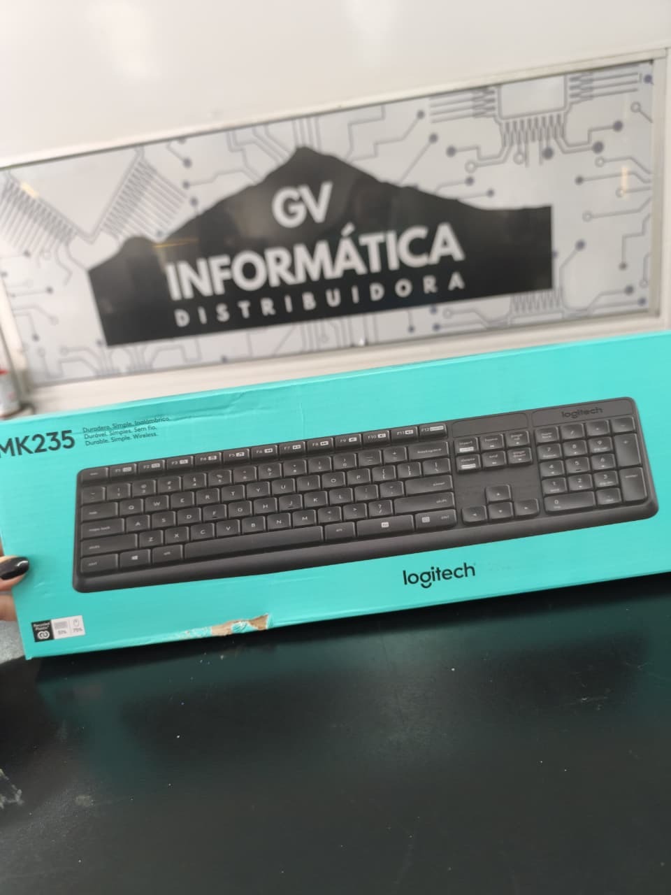 Teclado Logitech MK235